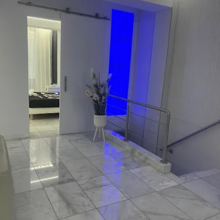 Deluxe House * Valencie