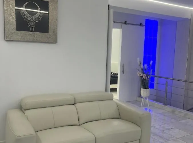 度假居 Deluxe House *
