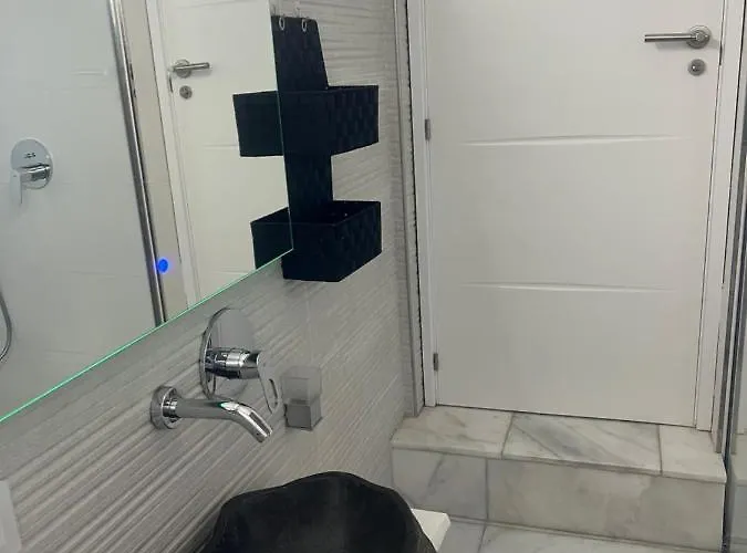 Deluxe House 度假居 *