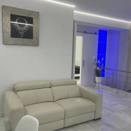 Vakantiehuis Deluxe House *